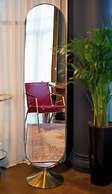 Zorba&Bond Hotel on the 8th