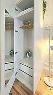 Frs002 Floresold Town: Elegant Studio W/ Patio