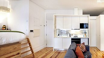 Frs002 Floresold Town: Elegant Studio W/ Patio
