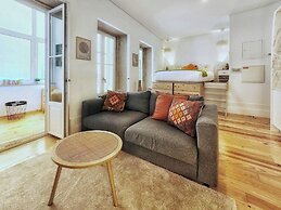 Frs002 Floresold Town: Elegant Studio W/ Patio