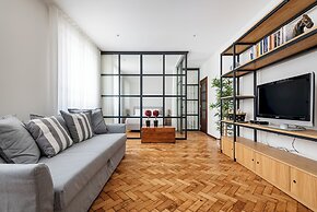Rivol1 · Design Studio Next to Rivoli Theatre