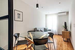 Rivol3 · Stunning 1BR w/ Private Terrace