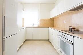 Acm033 Bombarda Homes, 2BR Duplex w/ Balcony
