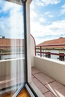 Acm033 Bombarda Homes, 2BR Duplex w/ Balcony
