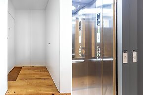 Dima01 · Elegant Studio Next to Praça dos Poveiros