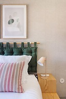 Alegr3 · Trendy & Charming Apartment