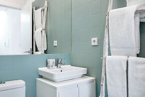 Sbra02 Charming and Modern Loft