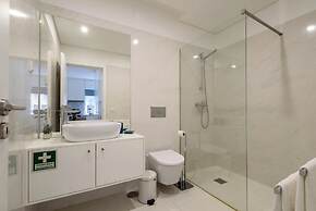 Almad3 · Stylish Almada Hide-away