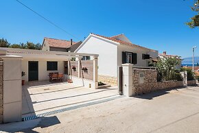 Impeccable 3-bed House in Supetar