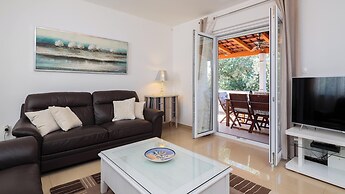 Impeccable 3-bed House in Supetar