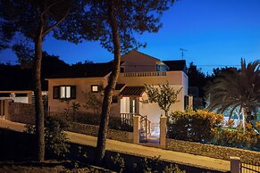 Impeccable 3-bed House in Supetar