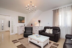 Impeccable 3-bed House in Supetar