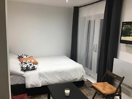 Cosy 1-bed Studio in Northolt