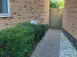 Cosy 1-bed Studio in Northolt