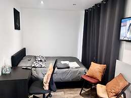 Cosy 1-bed Studio in Northolt
