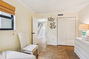Oceanfront 3BR Luxe New Rental