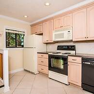 Sea Haven Bliss Ocean Views Beachfront Getaway