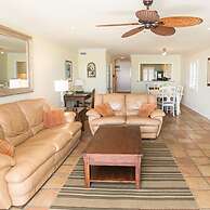 Oceanfront Serenity at Stylish Sea Haven 212