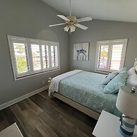 Oceanfront Serenity at Stylish Sea Haven 212