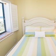 Oceanfront Serenity at Stylish Sea Haven 212