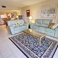 Coastal Bliss Beach Condo With Pool Free Tix