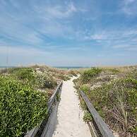 Sun-drenched Beachfront Oasis at Hibiscus Free Tix