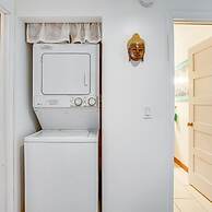 Sun-kissed FL Condo Ocean View Pool Free Tix