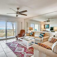 Sun-kissed FL Condo Ocean View Pool Free Tix