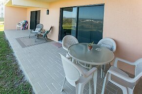 Sea Haven 221 Oceanfront Pool Comfort