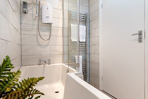 Quayside View in Paignton