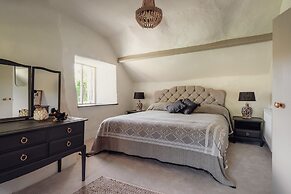 Weeke Brook in Chagford