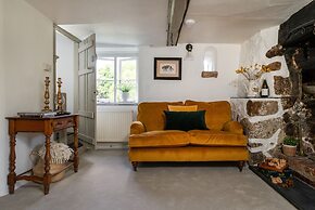 Weeke Brook in Chagford