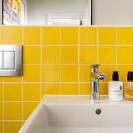 Two Guns in Kingswear