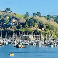 Two Guns in Kingswear