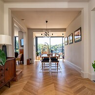 Two Guns in Kingswear