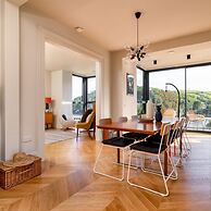 Two Guns in Kingswear