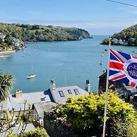 Two Guns in Kingswear