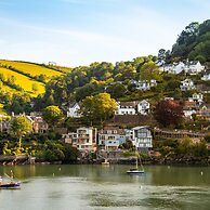 Two Guns in Kingswear