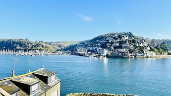 Two Guns in Kingswear