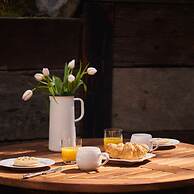 Swallows End in Lower Ashton