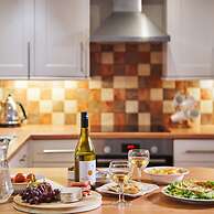 Swallows End in Lower Ashton