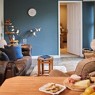 Swallows End in Lower Ashton