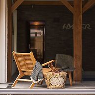 Swallows End in Lower Ashton