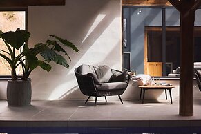 Swallows End in Lower Ashton