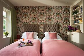 Higher Mapstone in Lustleigh