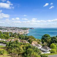 Coombe Bank in Teignmouth