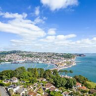 Coombe Bank in Teignmouth