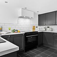 Coombe Bank in Teignmouth