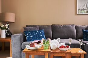 Swifts Return in Lower Ashton