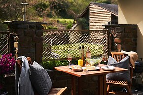 Swifts Return in Lower Ashton